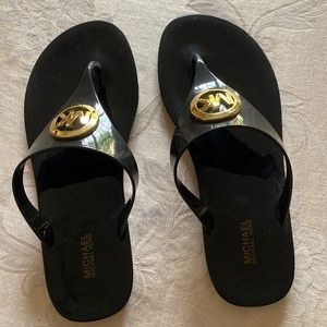 Michael Kors flip flop style sandals